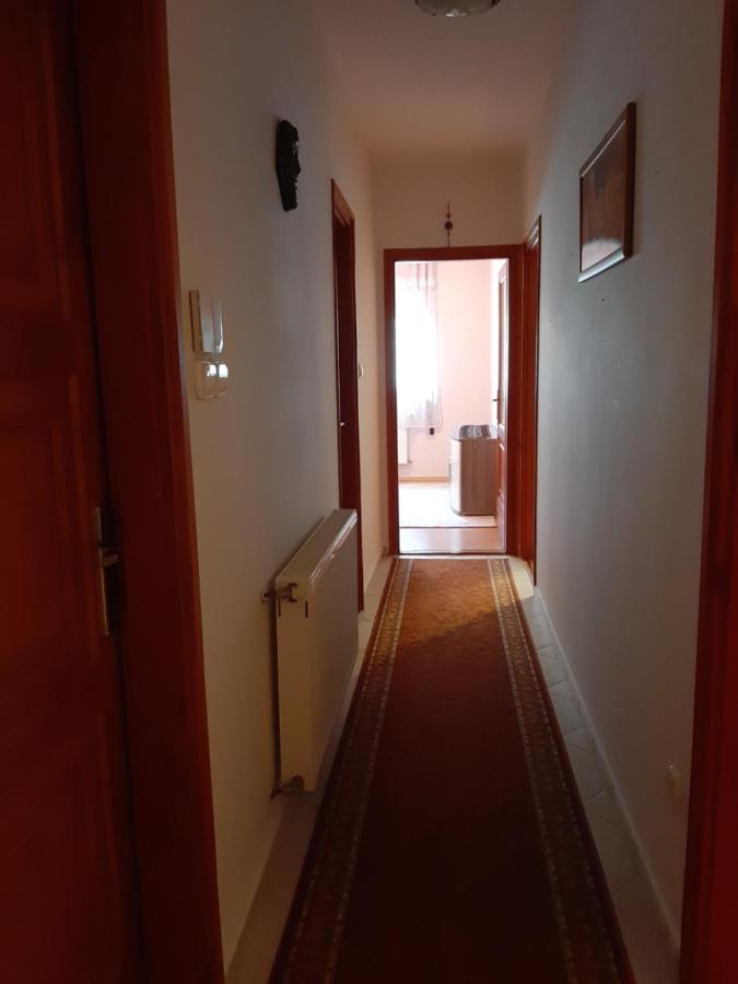 Villa Csilla Elegant House Erd Exterior foto