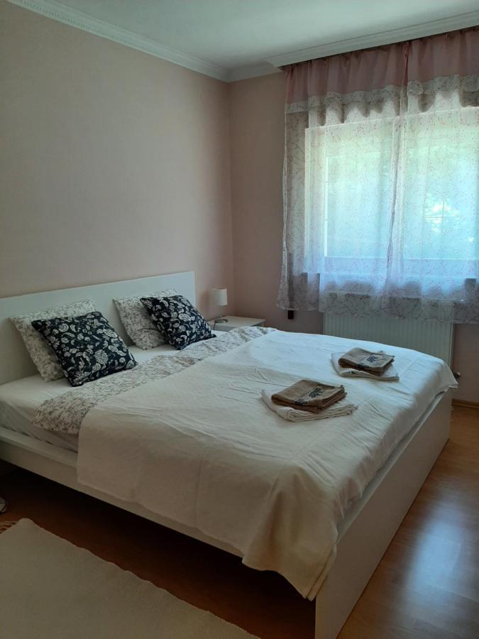 Villa Csilla Elegant House Erd Exterior foto